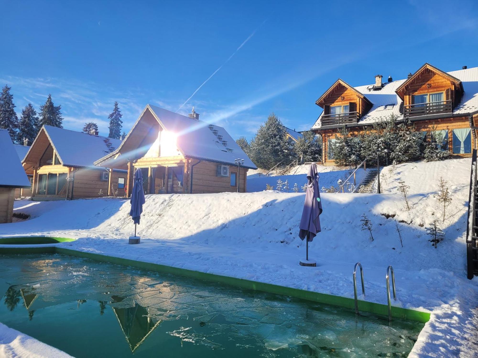 Domki I Pokoje Z Dostepem Do Spa Łapsze Niżne エクステリア 写真